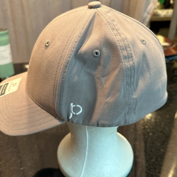 PONYBACK LIGHT GRAY HAT Size  Med/ Large - Picture 2 of 11